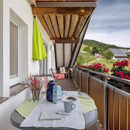 Sport Rees - Stefanie Apartment Hofsgrund